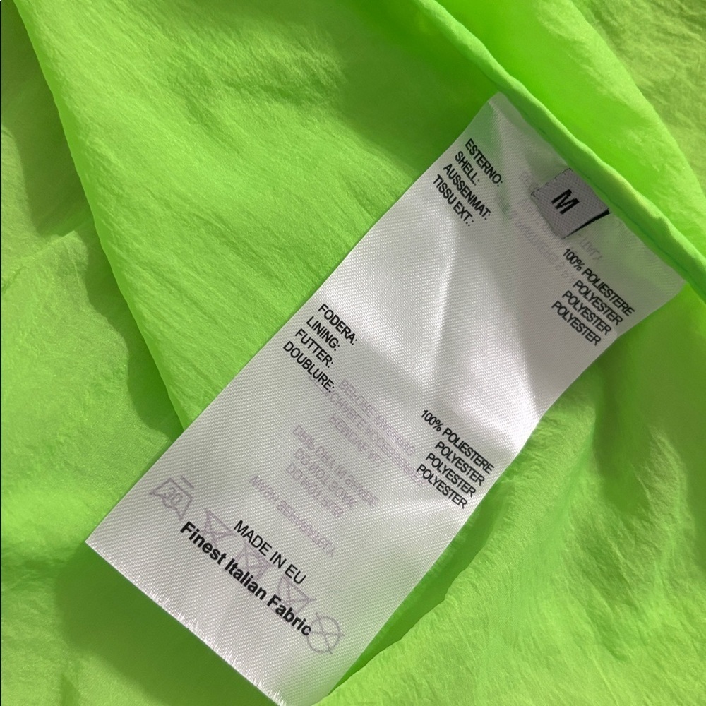 Off-White neon green windbreaker jacket & fanny pack - Picture 7 of 8